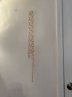 Francesca's Collections Gold Heart Link Belt